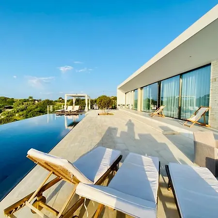 Villa Ellas Fantastic Pool Heated