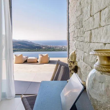 Villa Ellas Fantastic Pool Heated